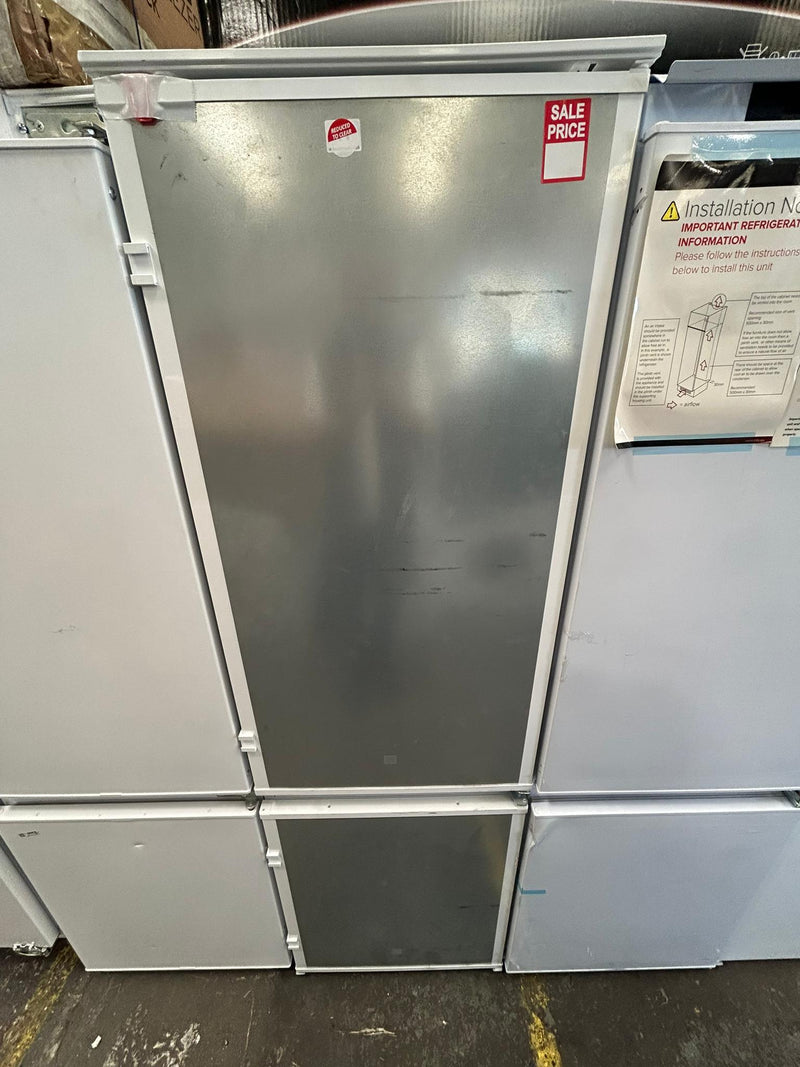 ZNFN18ES3 INTEGRATED FRIDGE FREEZER